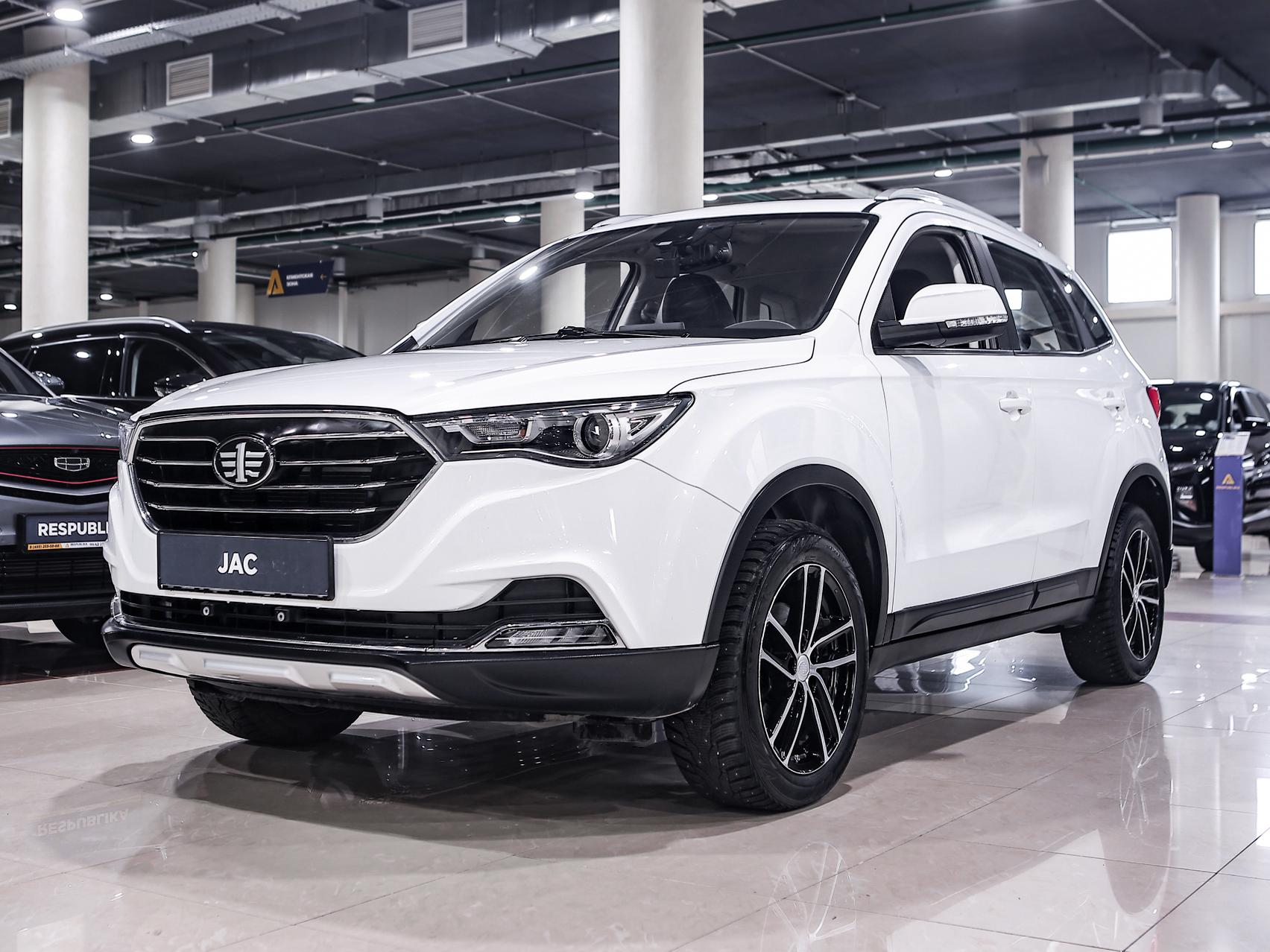 Купить Besturn X40 с пробегом