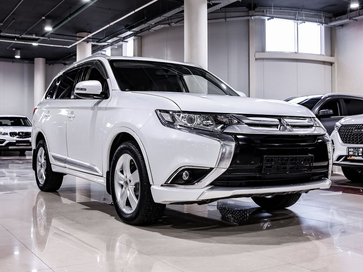 Купить Outlander с пробегом