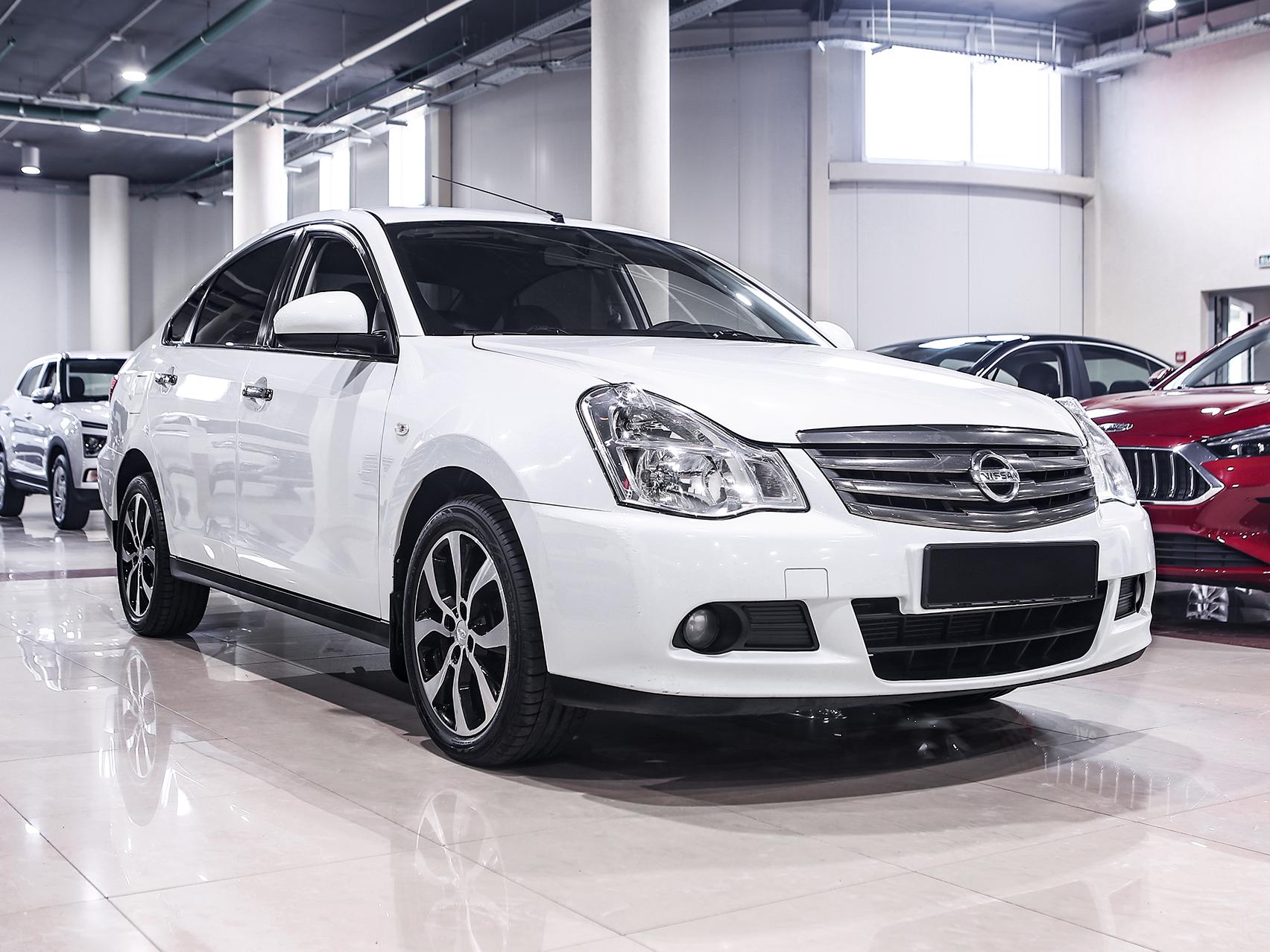 Купить Almera с пробегом