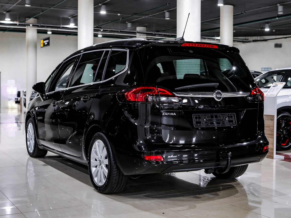 Купить Zafira с пробегом