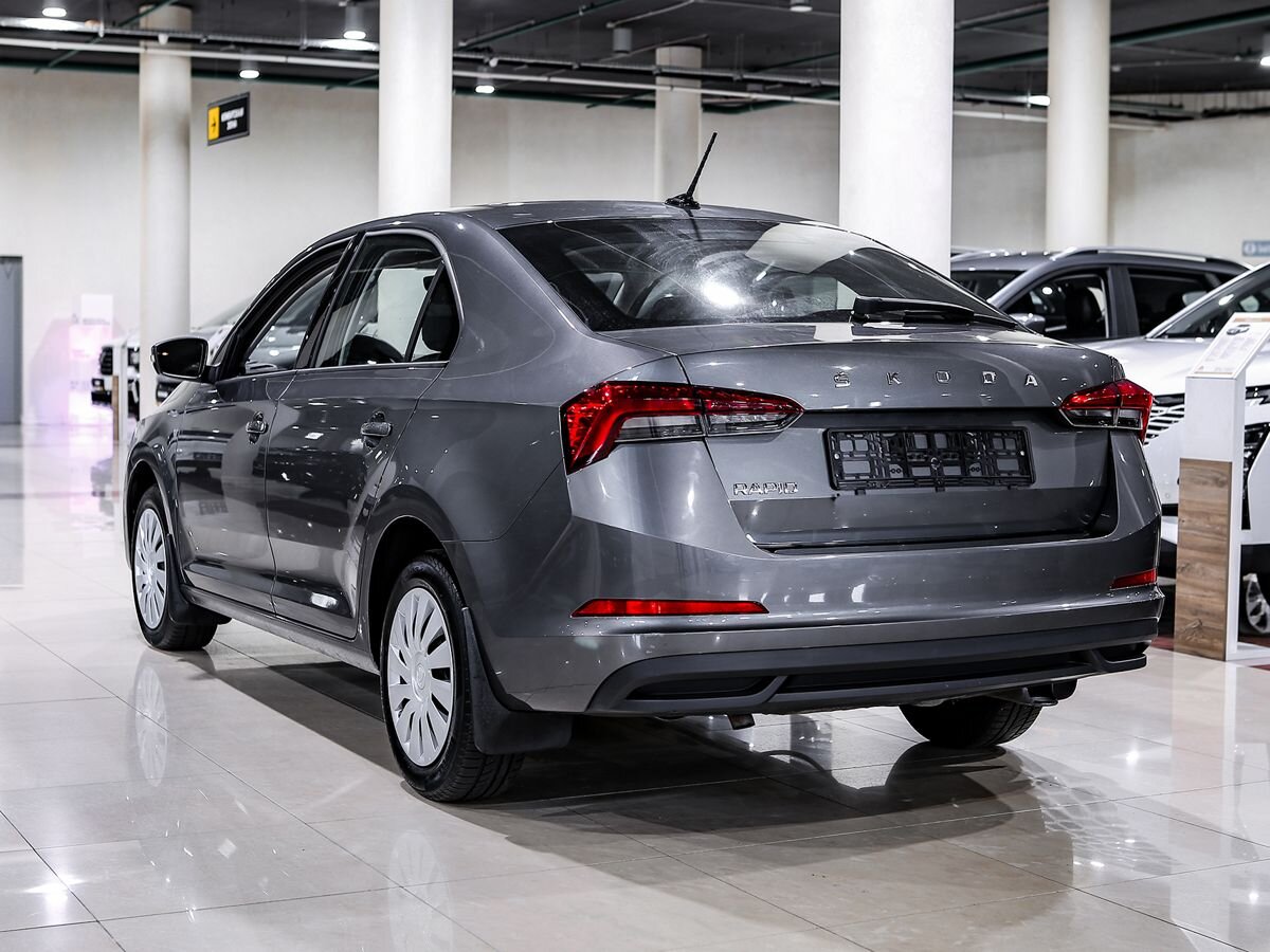 Купить Rapid с пробегом